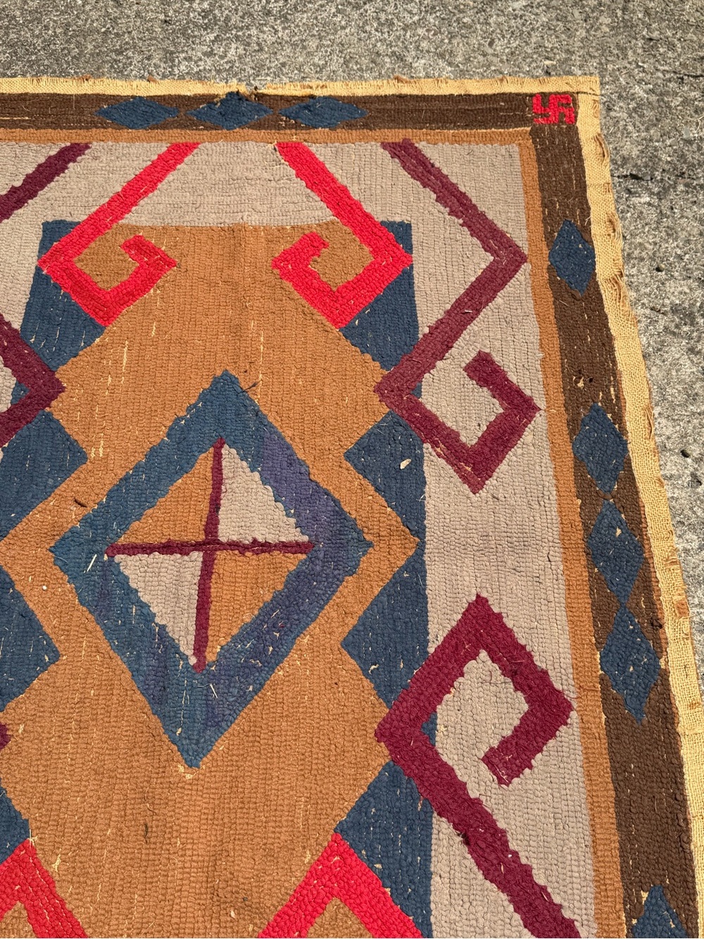 Vintage Navajo Rug - Picture 11 of 11